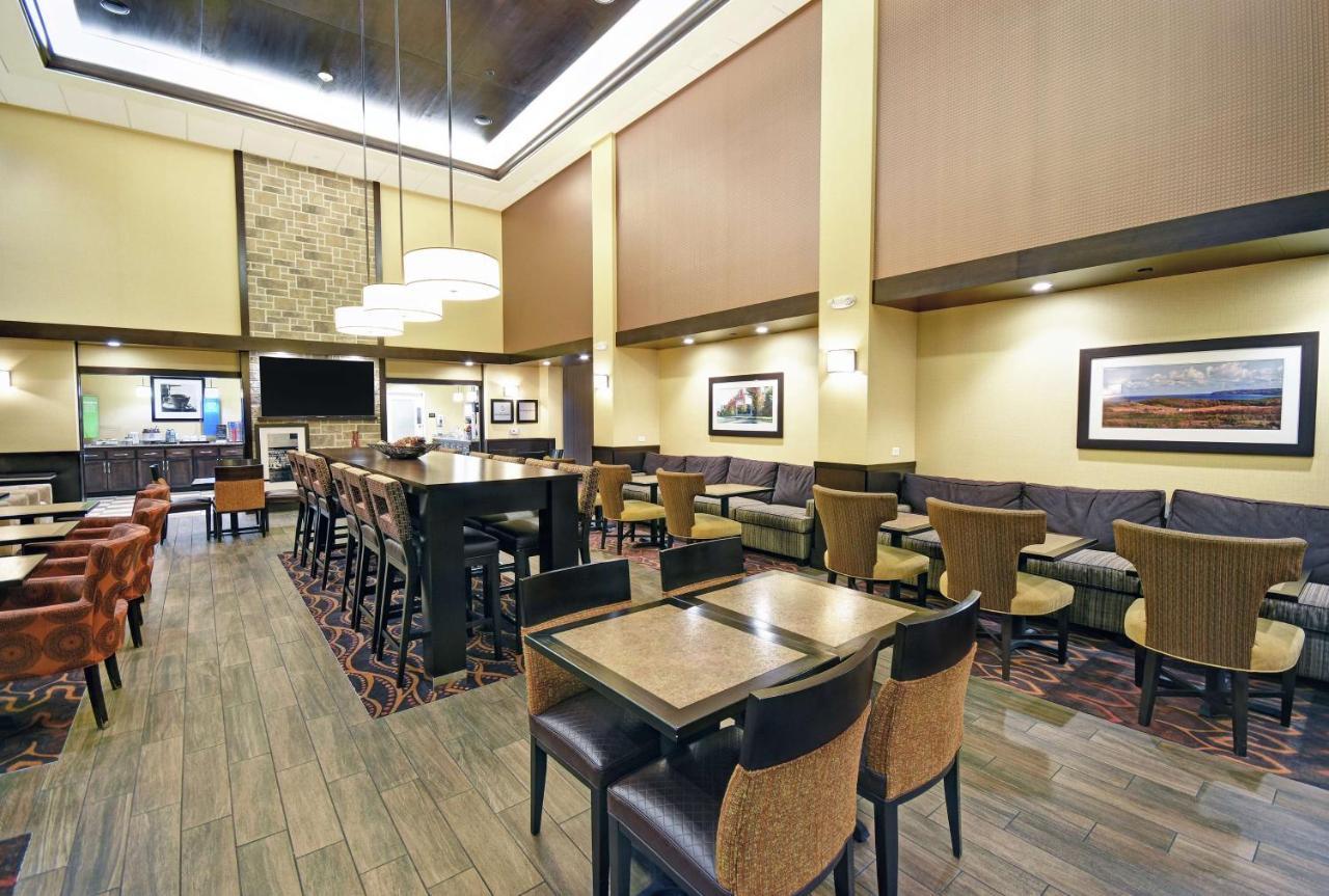 密尔沃基/富兰克林汉普顿酒店 外观 照片